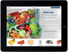 Welches Lebensmittel hat welche Vitamine? Auch das weiß die BioFresh App. (Fotos: Liebherr-Hausgeräte GmbH)